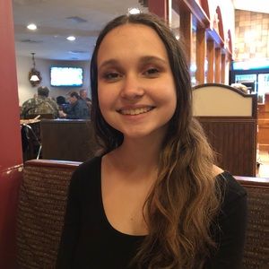 Meet your Posher, Isabella